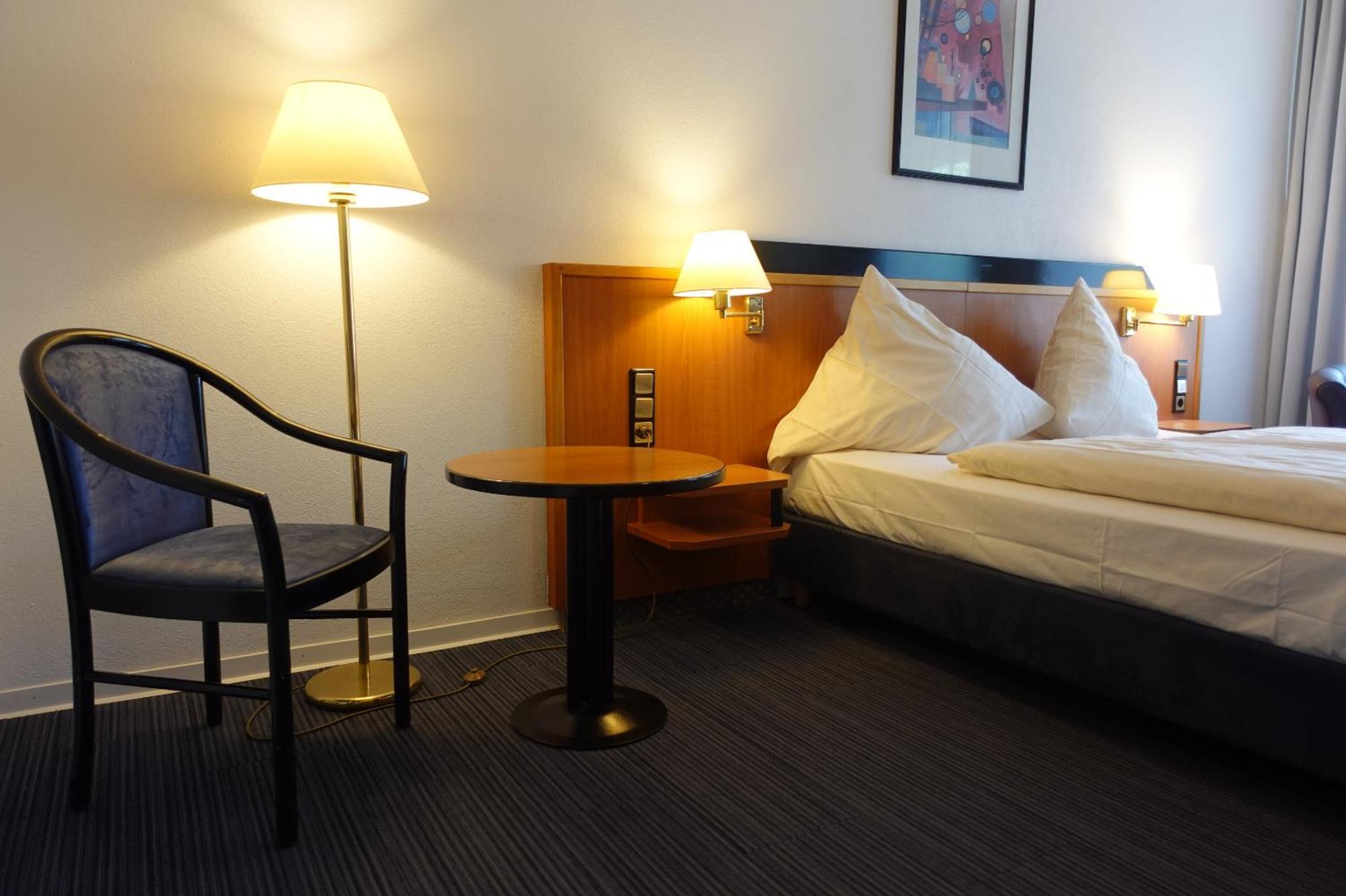 Hotel Berghof Wasserkuppe & Gaestehaus Fuldaquelle Gersfeld Room photo